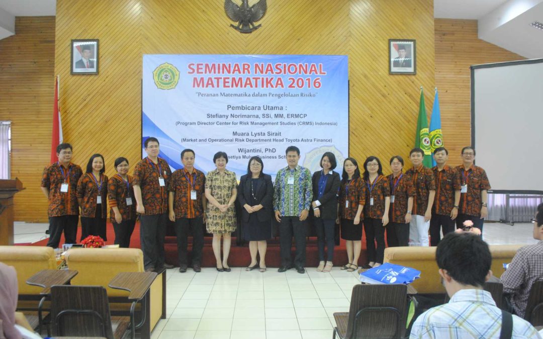 Seminar Nasional Matematika 2016