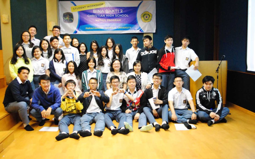 STUDENT WORKSHOP KERJASAMA PRODI MATEMATIKA FTIS UNPAR DAN SMAK 2 BINA BAKTI