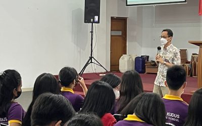 Pengenalan Aktuaria di SMA Kristen Kalam Kudus