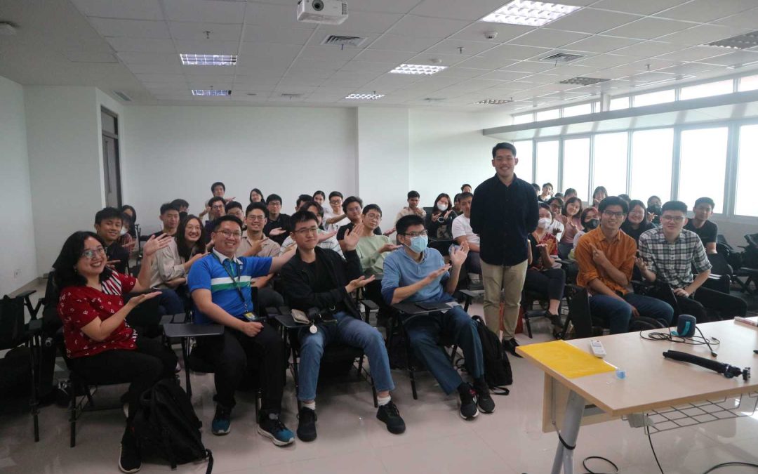 Kuliah Tamu ‘From Data to Strategies’ oleh Alumni Matematika UNPAR